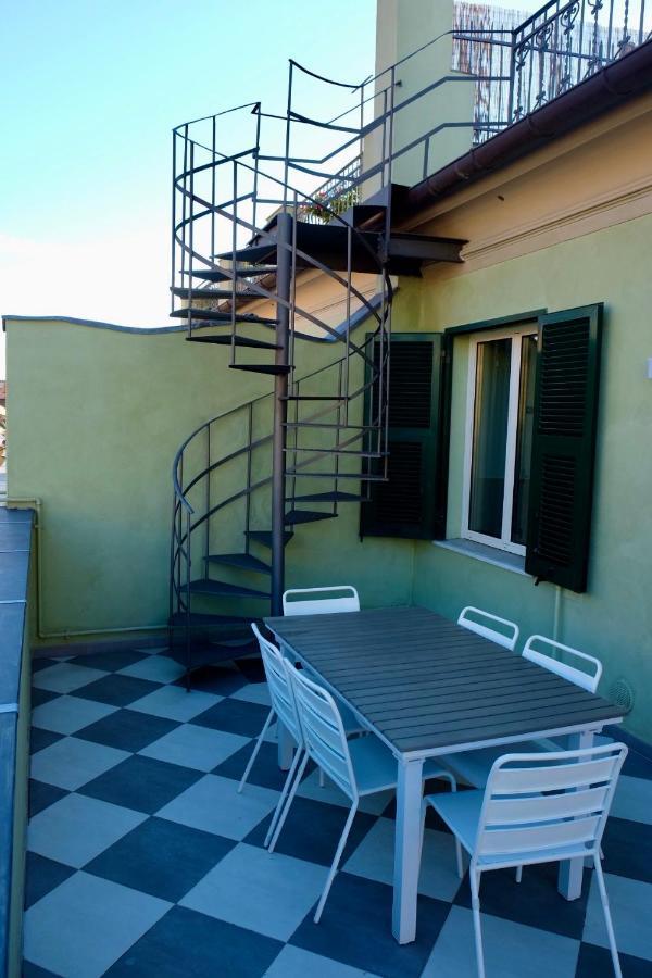 Monolocale Di Pregio Palazzo Dei Rolli Apartment Genova Exterior foto